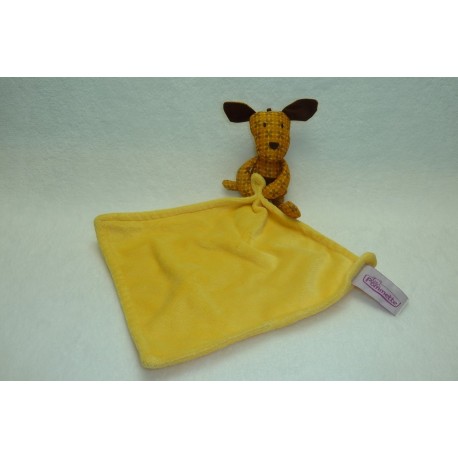 DOUDOU CHIEN PELUCHE AVEC MOUCHOIR POMMETTE